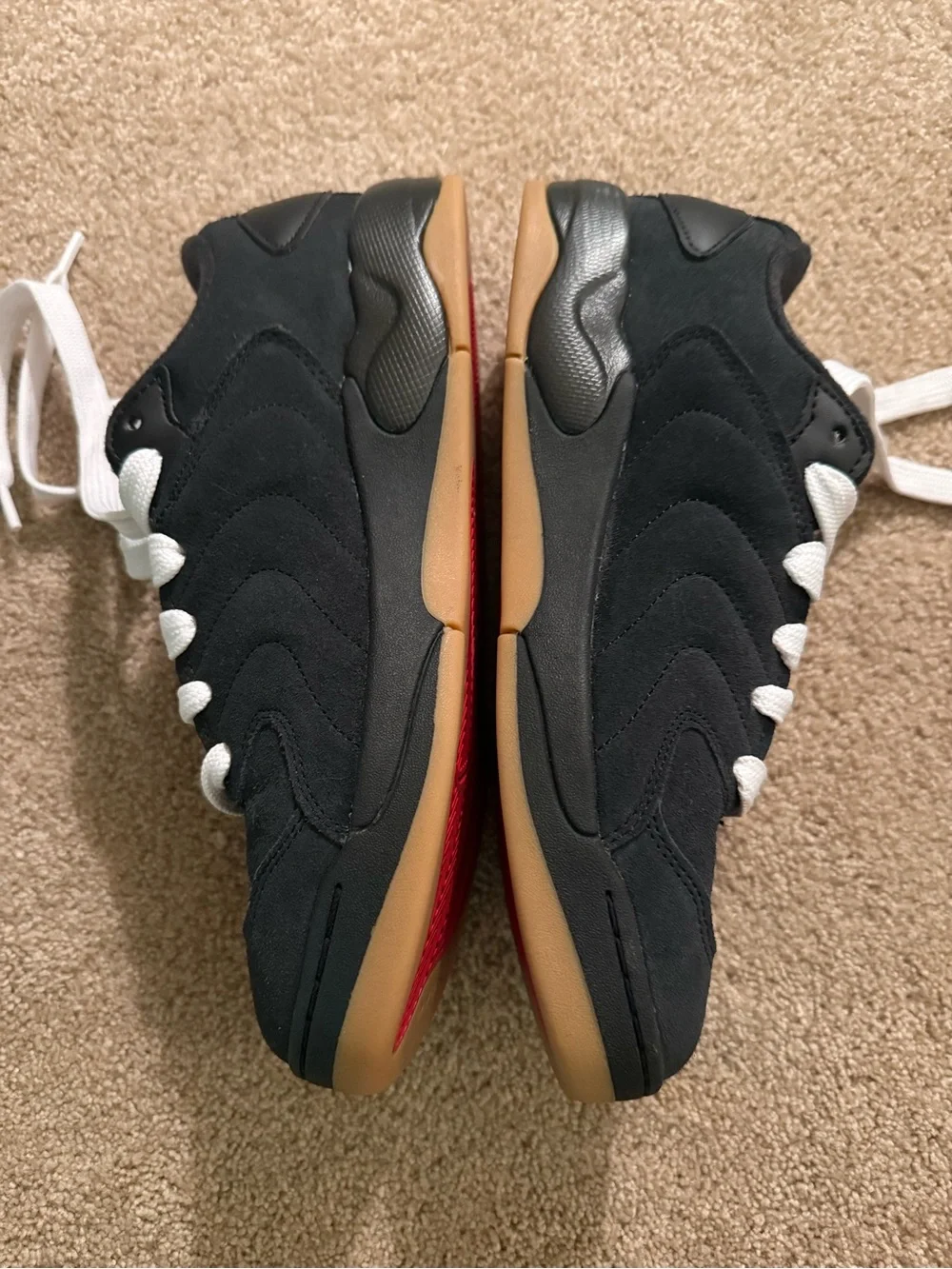 Jordan Session Shoes Men's Size 9.5 Black Varsity Red Gum Suede Nike IB3731 001